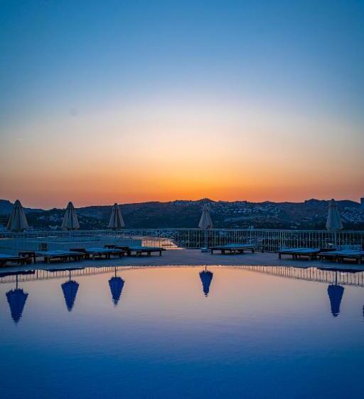 هتل Riva Bodrum Resort Adult Only +16