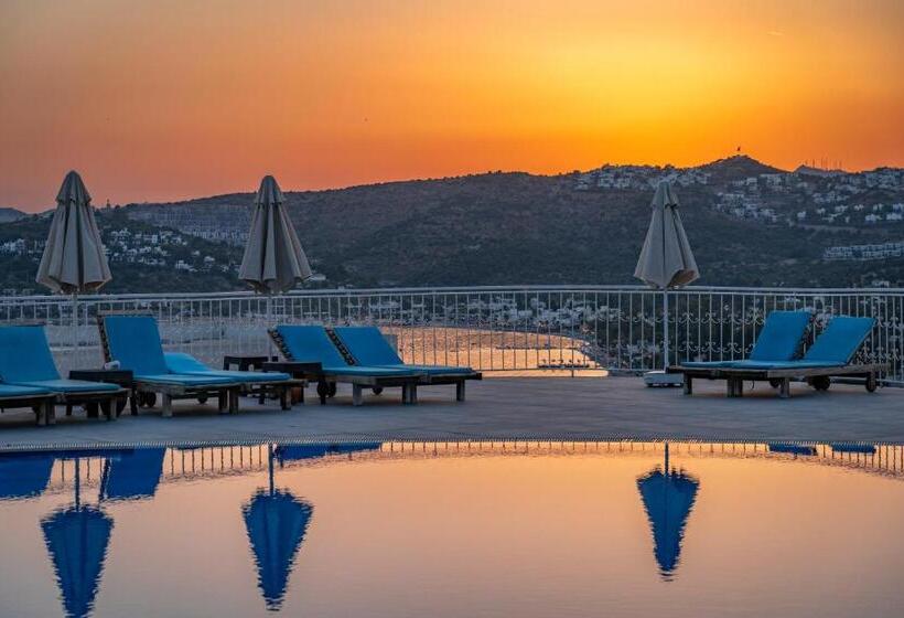 هتل Riva Bodrum Resort Adult Only +16