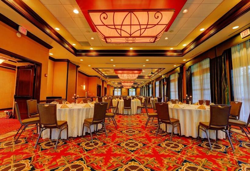 هتل Riverstone Condo Resort & Spa