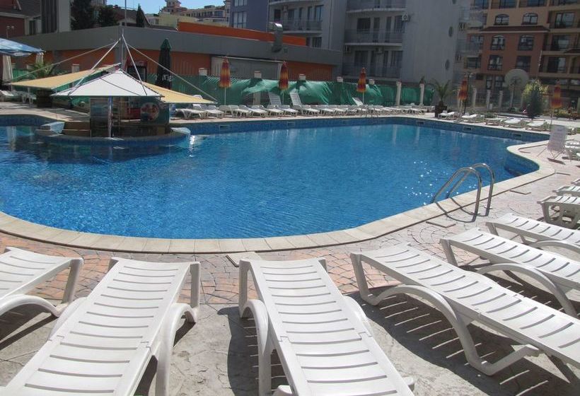 ホテル Royal Dreams Complex