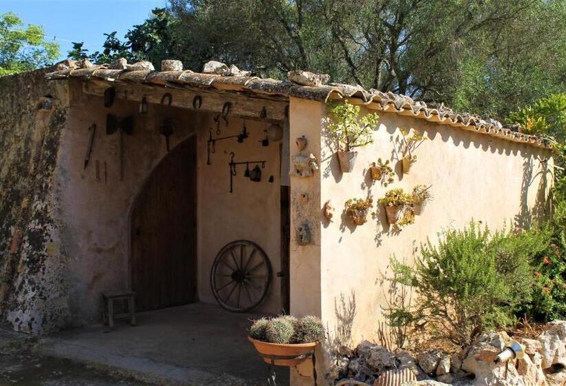 فندق ريفى Agroturismo Finca Son Pieras