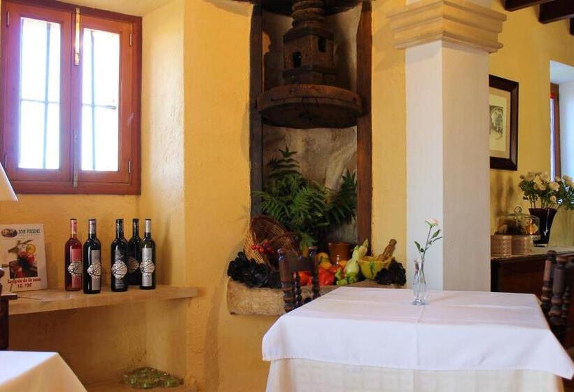 فندق ريفى Agroturismo Finca Son Pieras
