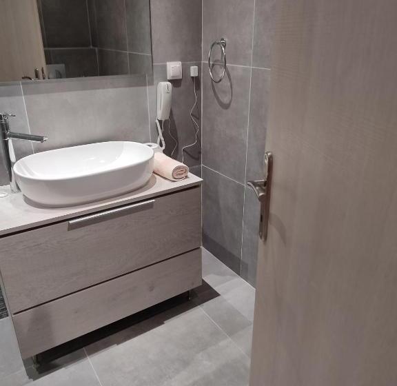 Отель Saint Nicholas