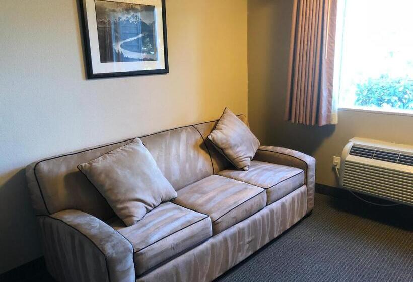 Отель Shilo Inn Portland Rose Garden Convention Center