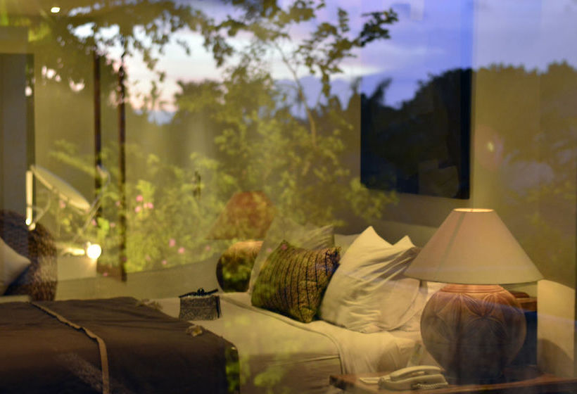 Sienna Villas  Chse Certified