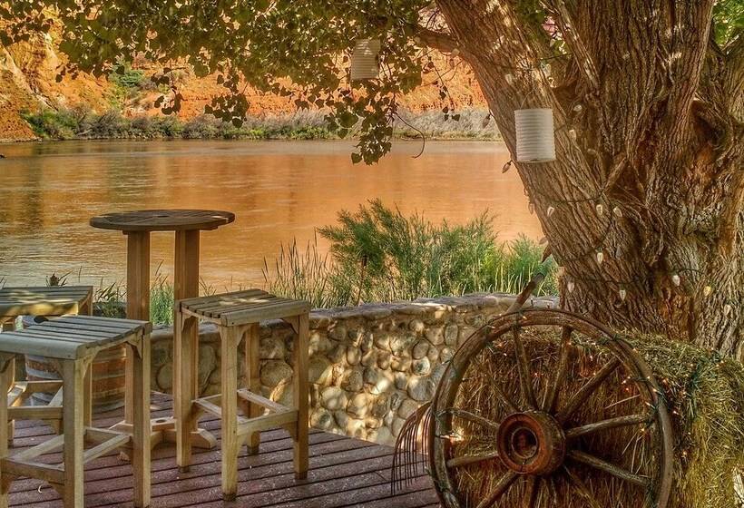 هتل Sorrel River Ranch Resort