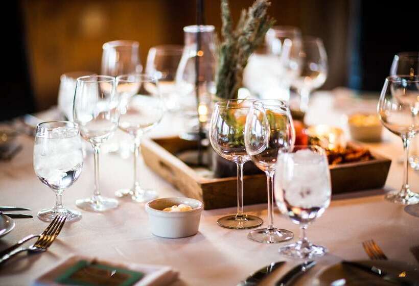 Отель Sorrel River Ranch Resort