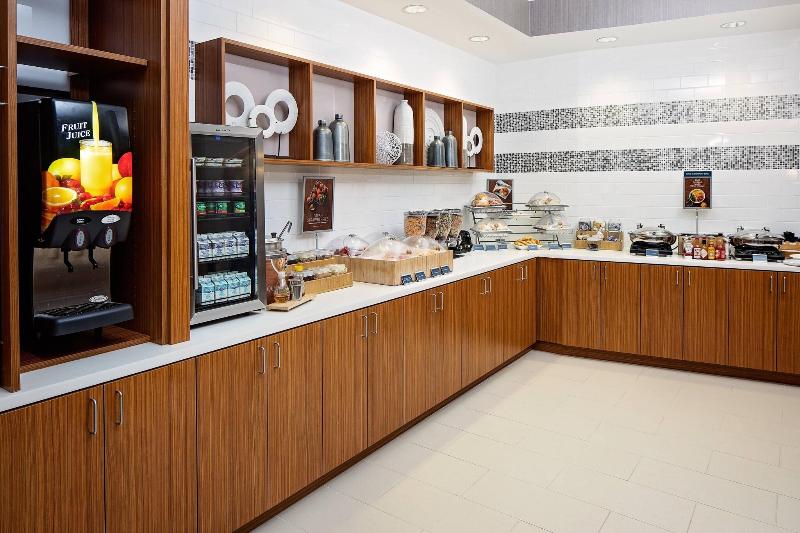 فندق Springhill Suites By Marriott Green Bay