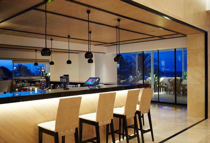 בית מלון כפרי Sunrise Beach