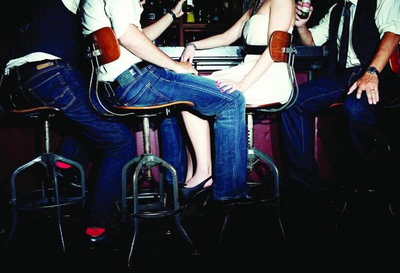 בית מלון כפרי The Iron Horse