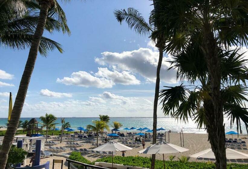 호텔 The Reef Playacar Resort