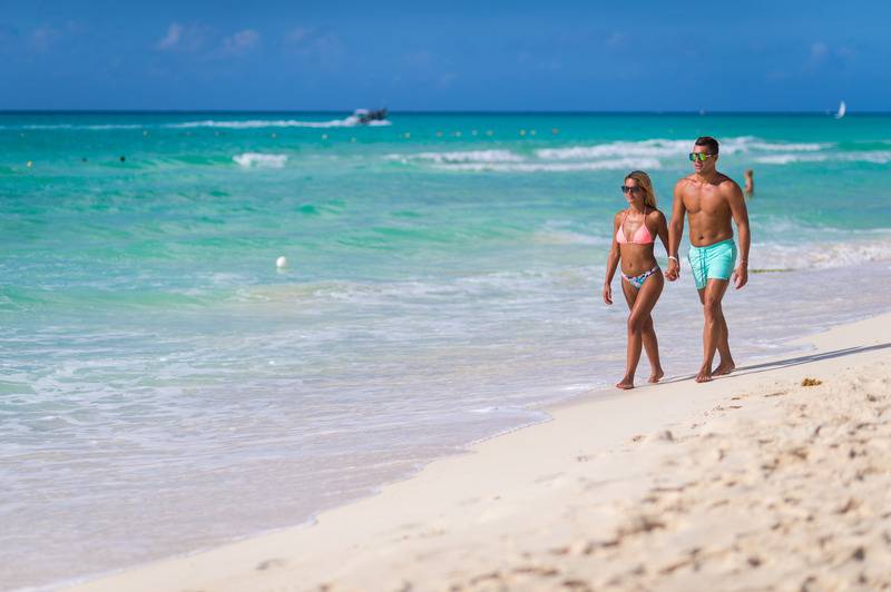 호텔 The Reef Playacar Resort