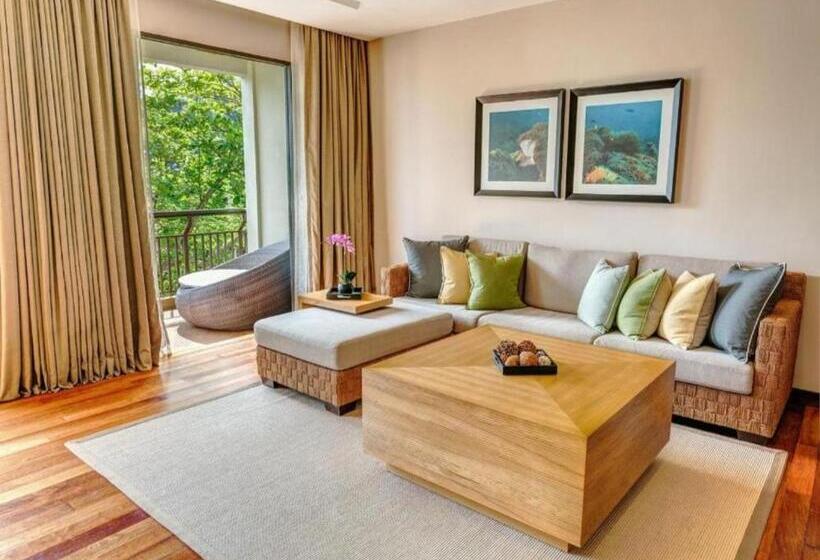 فندق The Taaras Beach & Spa Resort