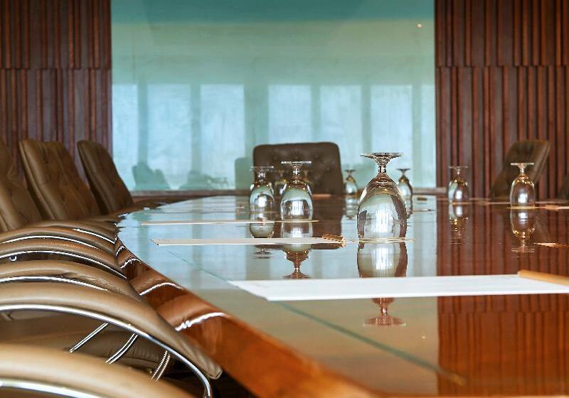 فندق The Taaras Beach & Spa Resort