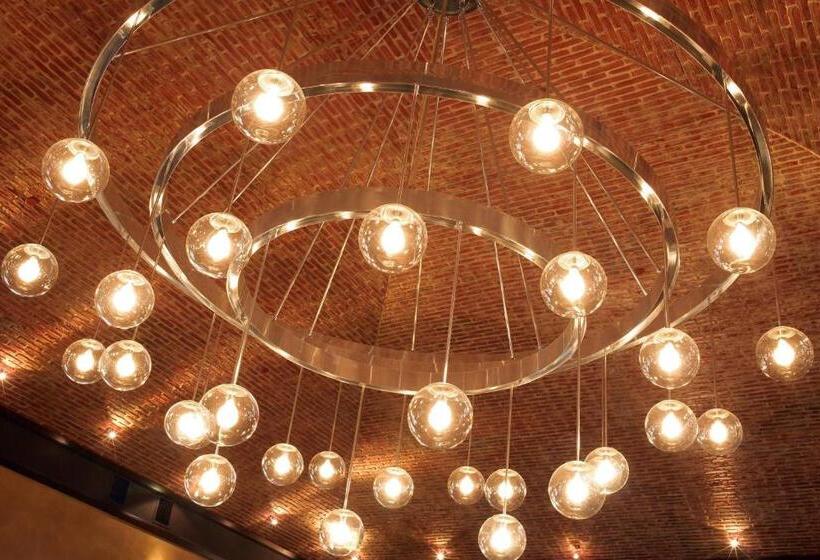 هتل The Westin Chicago North Shore