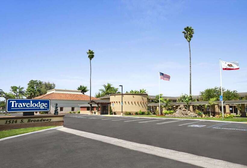 فندق Travelodge By Wyndham Santa Maria