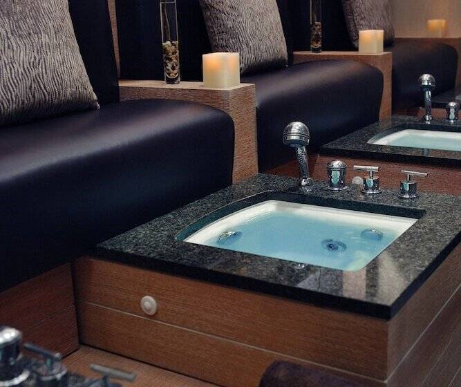 Trump International Hotel & Tower Chicago