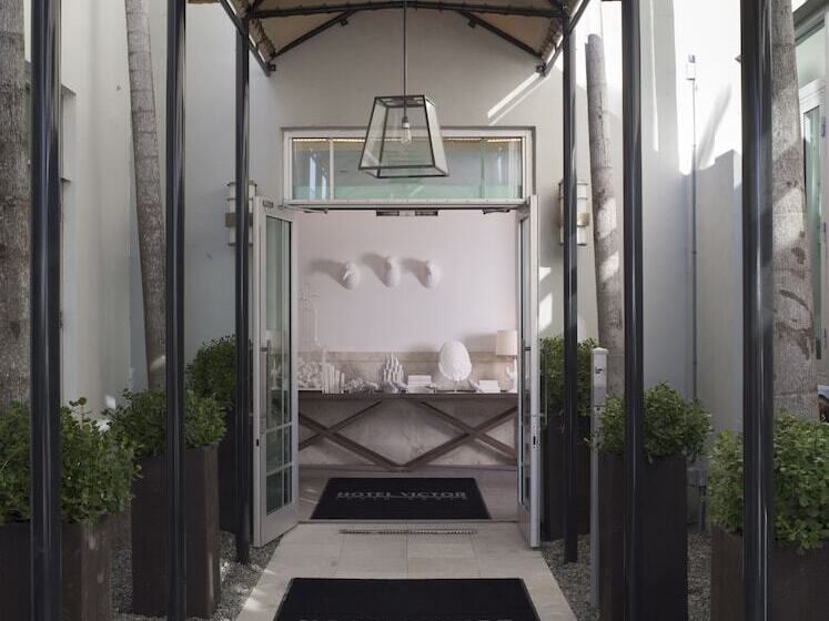 בית מלון כפרי Victor South Beach