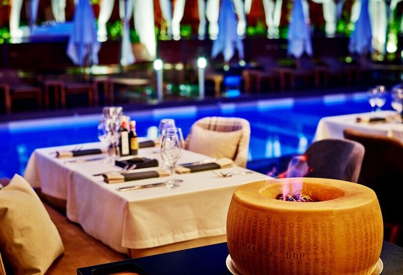 Lucky Bansko Aparthotel Spa & Relax