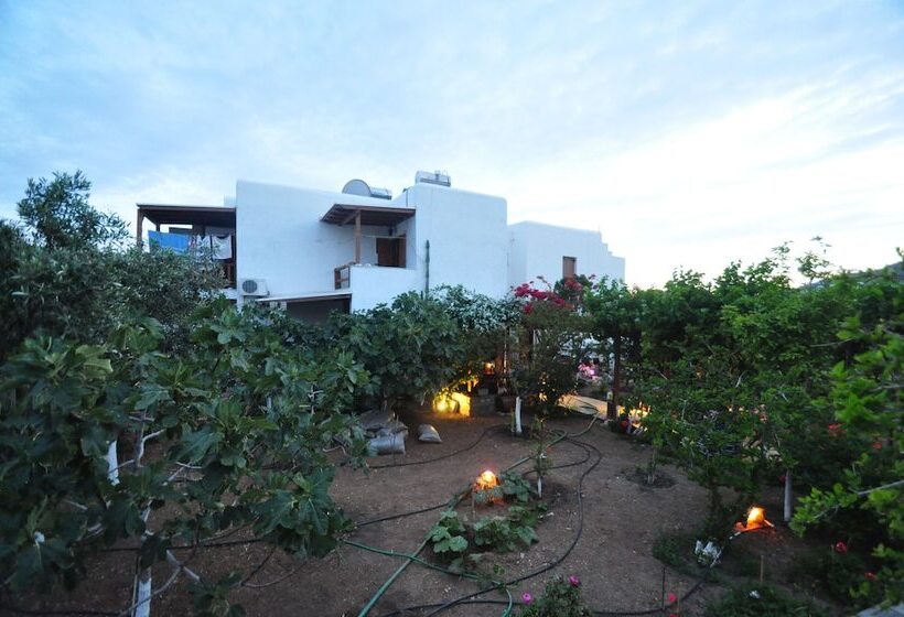 پانسیون Villa Mata