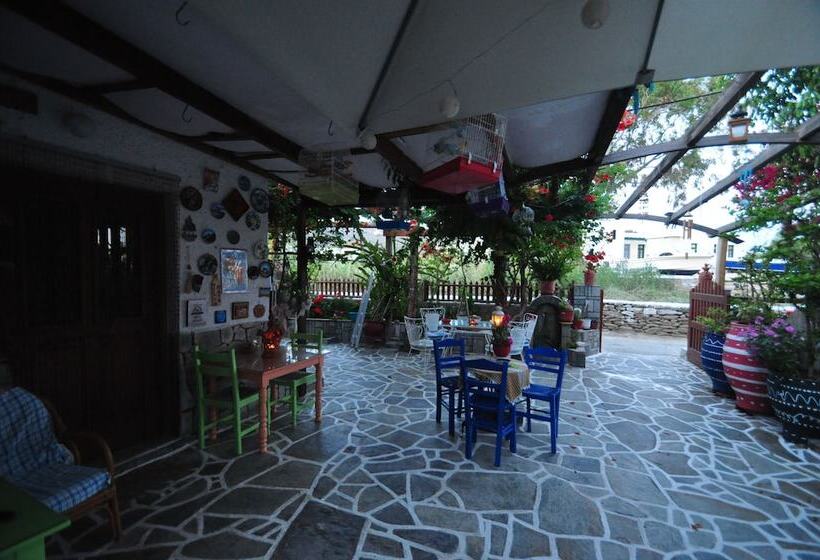 پانسیون Villa Mata