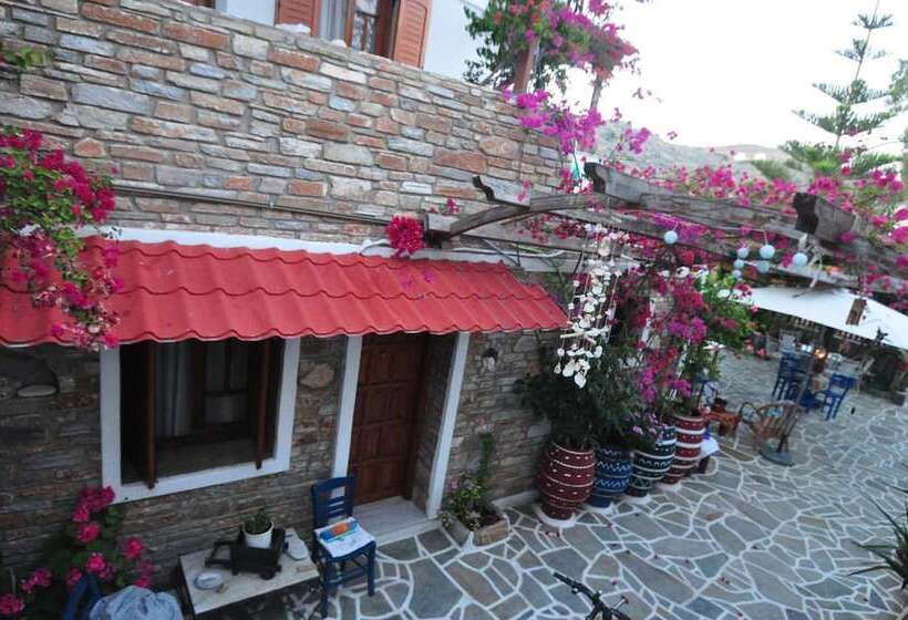 پانسیون Villa Mata