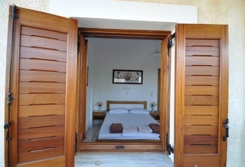 پانسیون Villa Mata