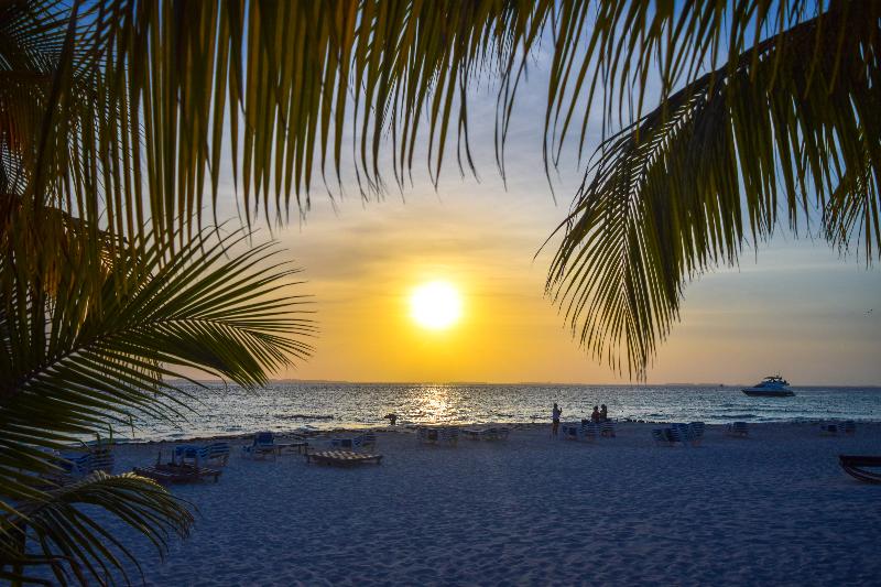 호텔 Privilege Aluxes - Adults Only