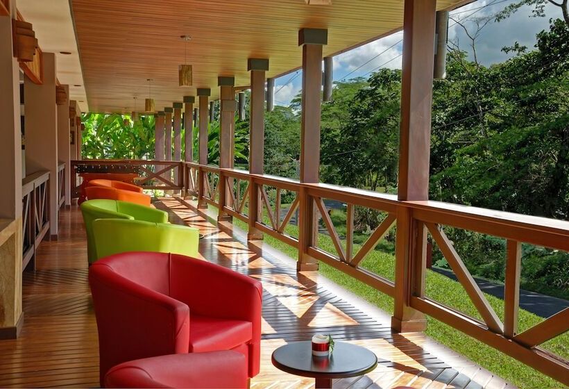 Volcano Lodge Hotel & Thermal Experience