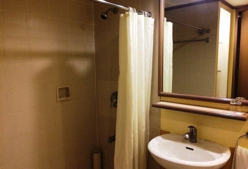 Waterfront Insular Hotel Davao