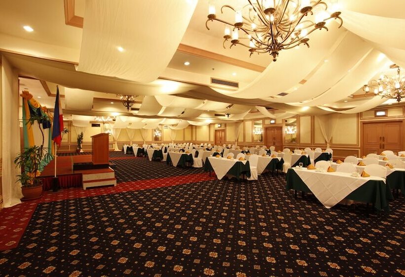 Waterfront Insular Hotel Davao