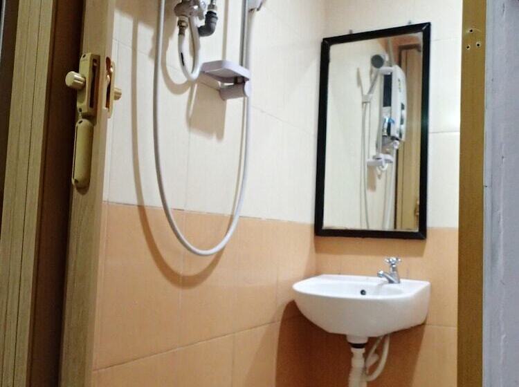 בית מלון כפרי Adamson Inn Penang