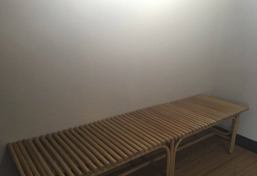 هتل Asahi Century