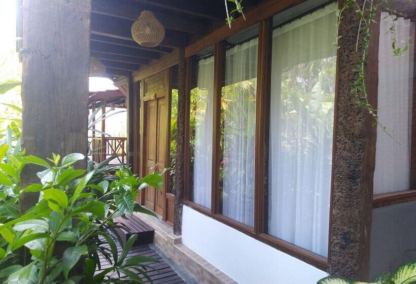 فندق Keramas Sacred River Retreat Resort And Villa