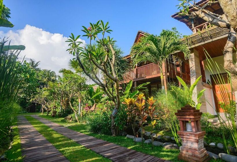 فندق Keramas Sacred River Retreat Resort And Villa