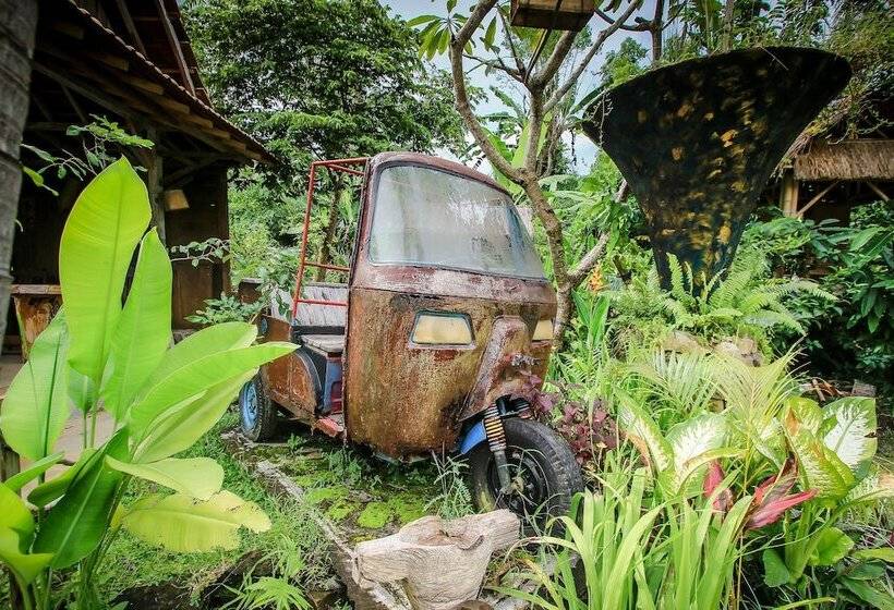 فندق Keramas Sacred River Retreat Resort And Villa