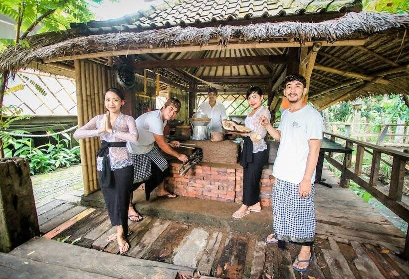 فندق Keramas Sacred River Retreat Resort And Villa