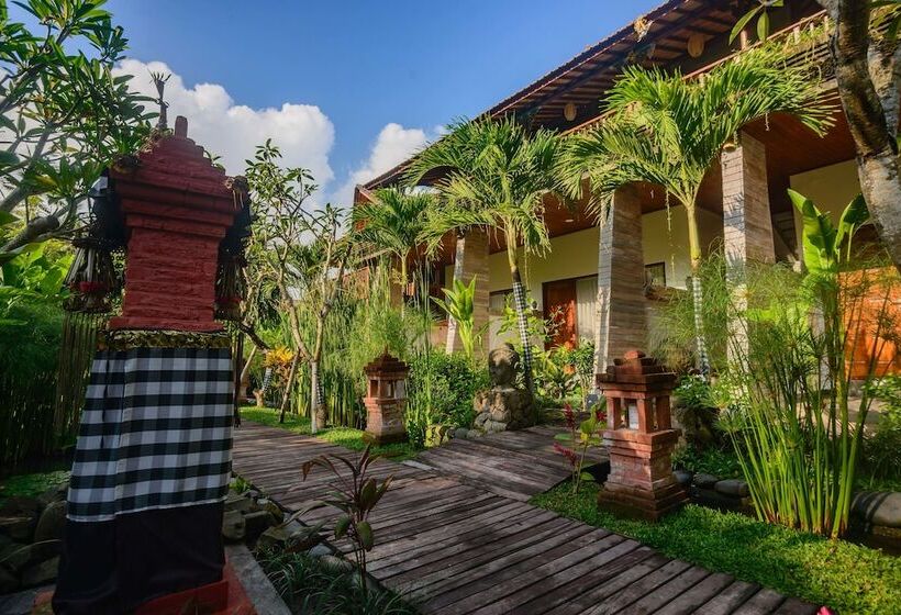 فندق Keramas Sacred River Retreat Resort And Villa