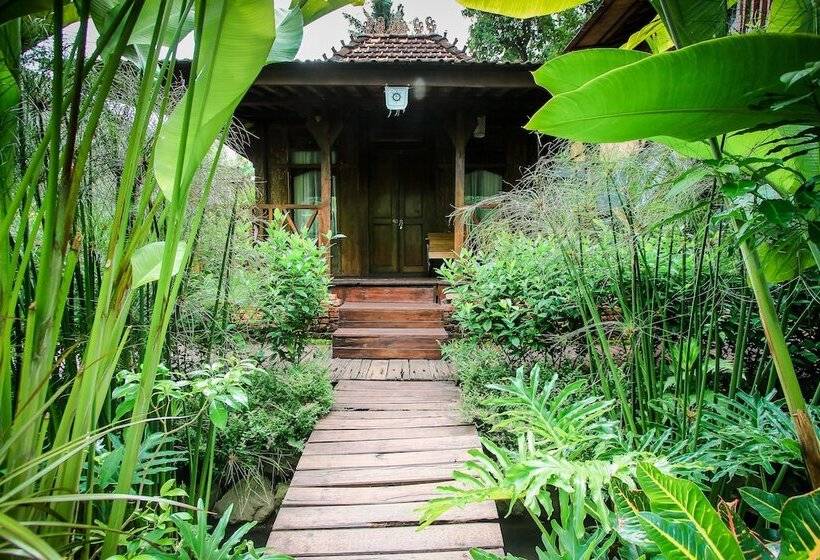 فندق Keramas Sacred River Retreat Resort And Villa