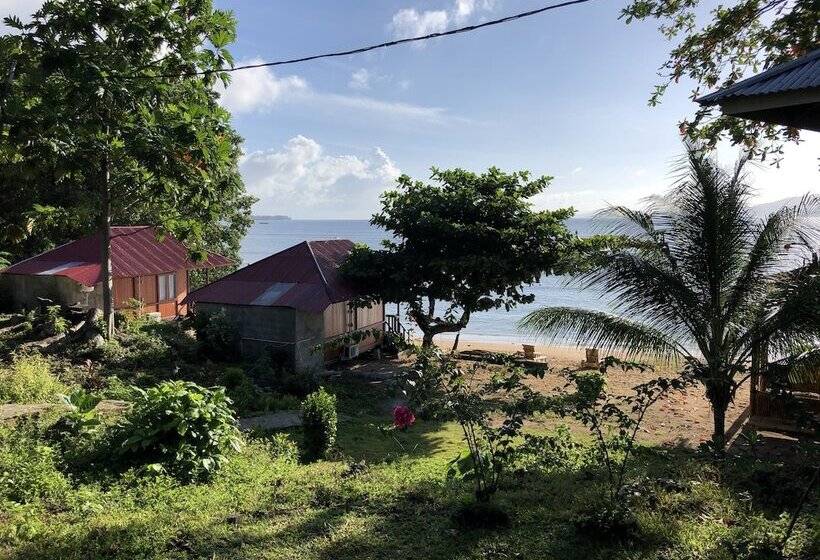 فندق Mc Bunaken Padi Dive Resort