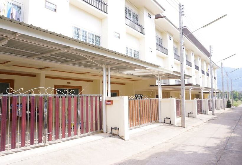 Отель Na Phurua Hostel