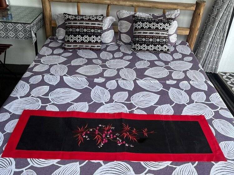 هتل Nguyen Shack Retreat Resort