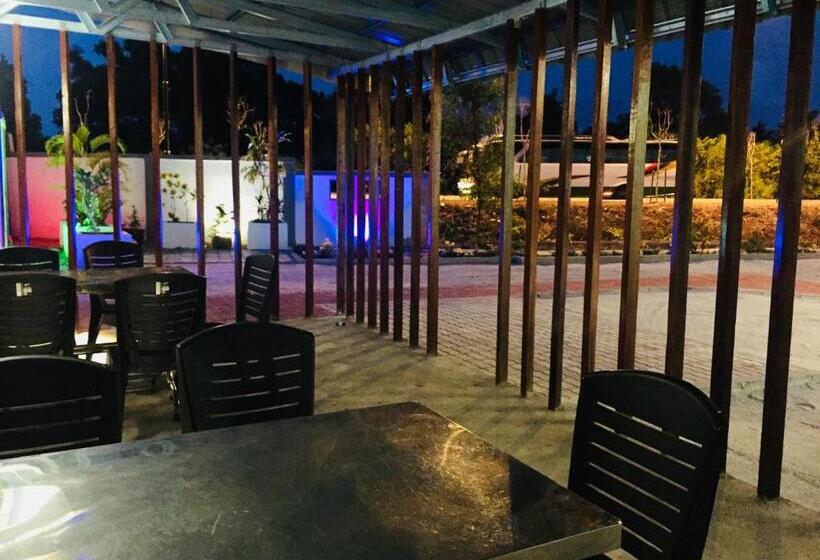 فندق Sri Embun Resort Langkawi