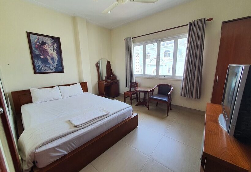 هتل The Six  Hoang Long Son 3