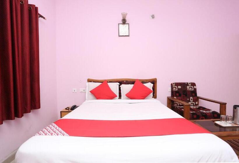 Отель Oyo 40628 Sambit Nx