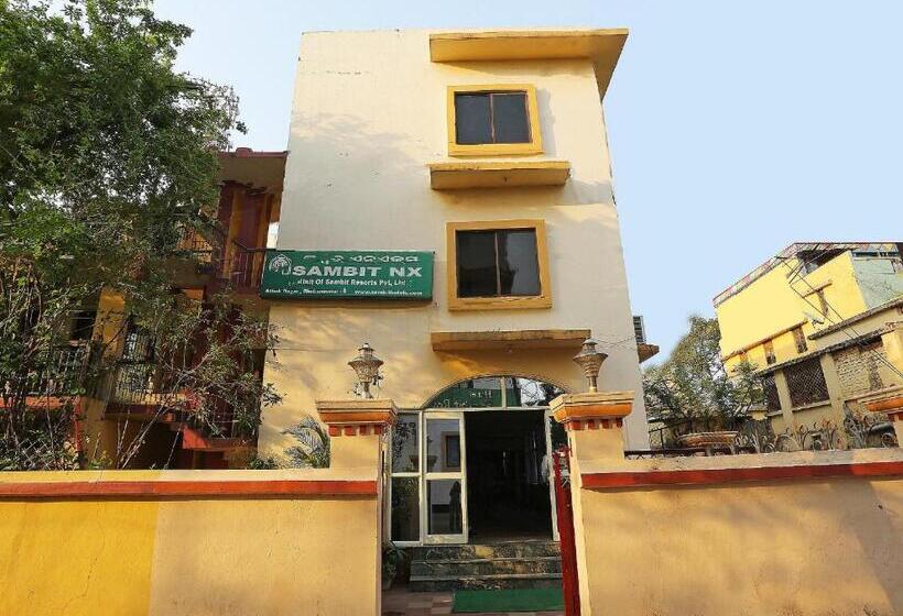 Отель Oyo 40628 Sambit Nx