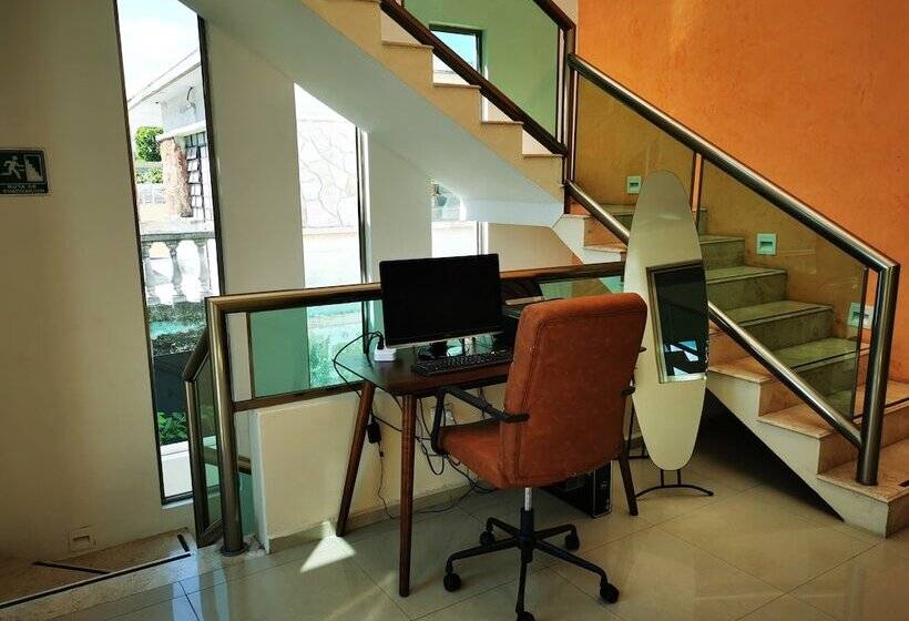 Отель Real Mercedes