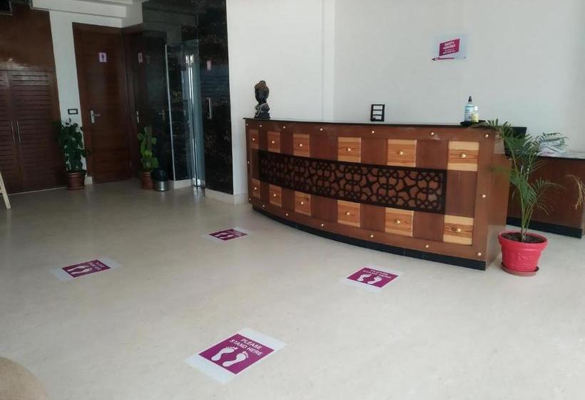 Xomotel Evana On The Ganges Rishikesh