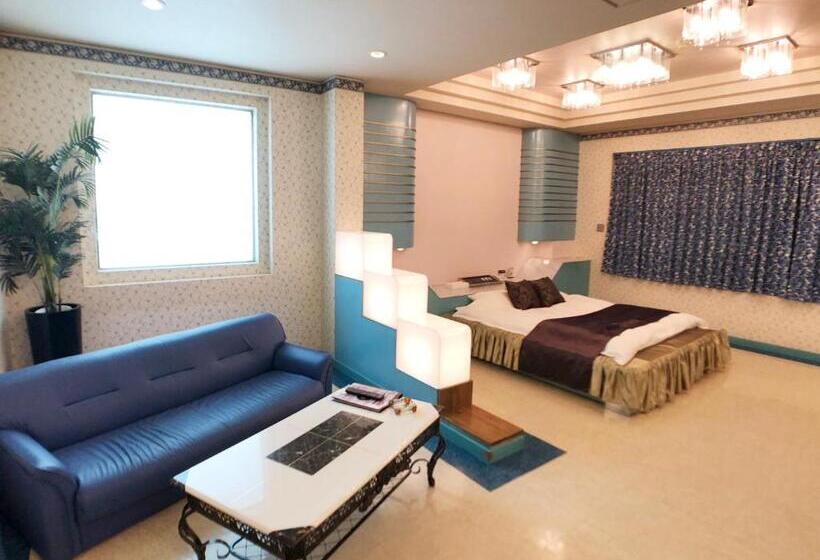 בית מלון כפרי Xenia Takinoyashiro