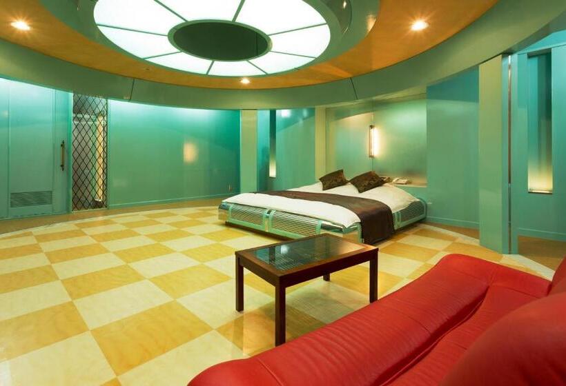 בית מלון כפרי Xenia Takinoyashiro